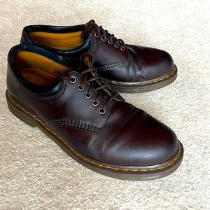 Doc Martens Sz 11 Brown Oxfords